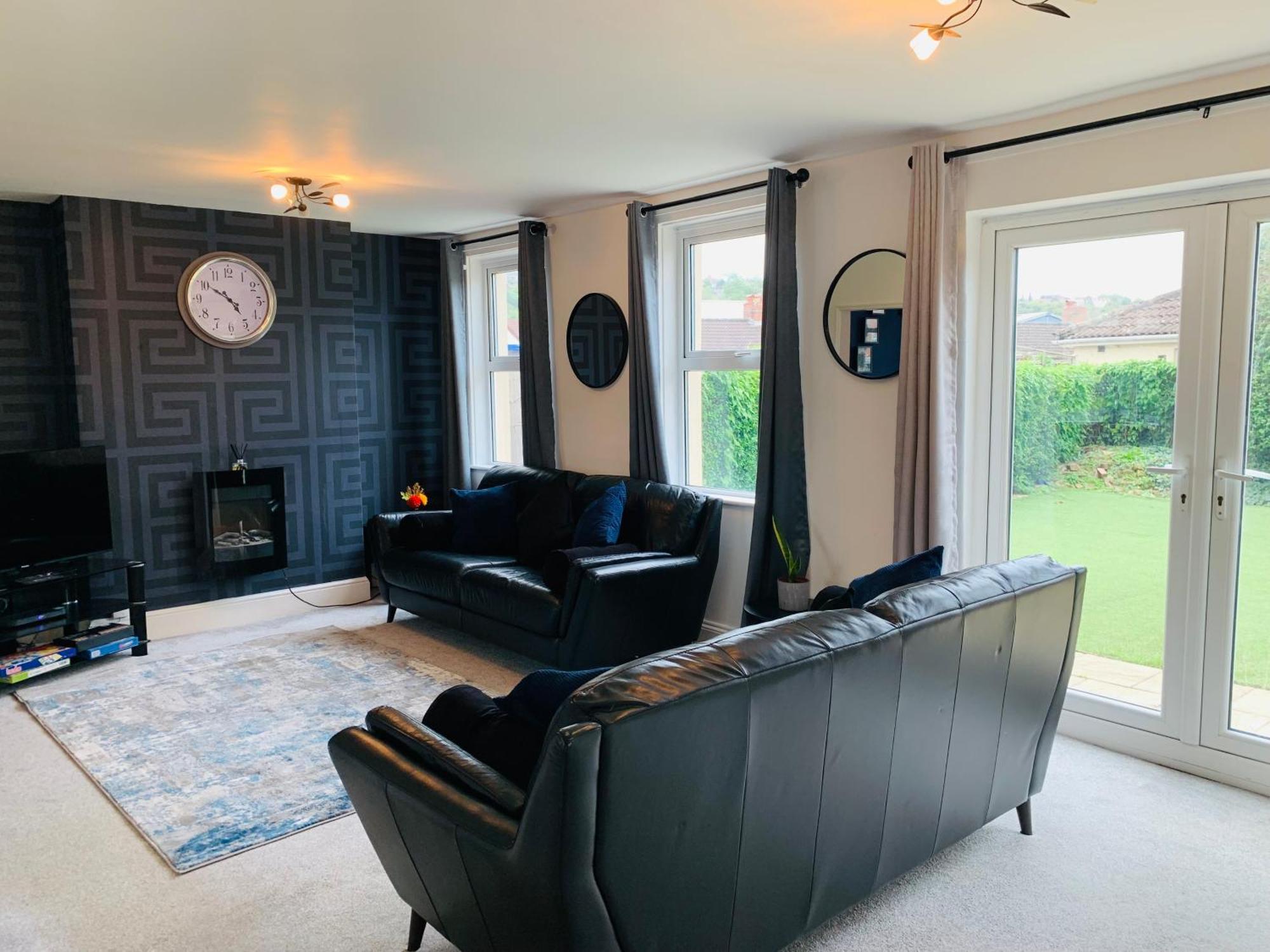 Chic 5 Bedroom House With Private Parking & Garden Bristol Esterno foto