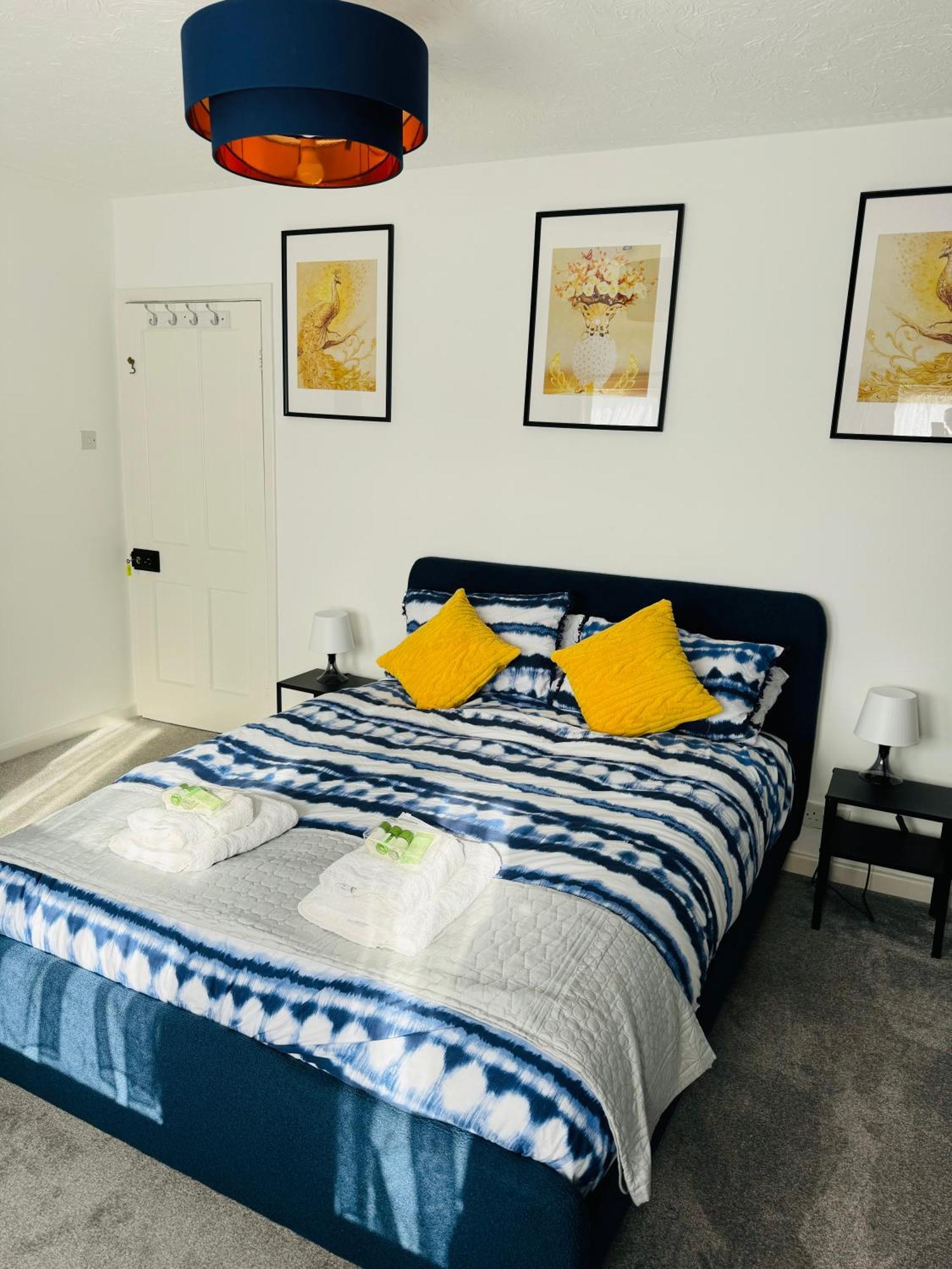 Chic 5 Bedroom House With Private Parking & Garden Bristol Esterno foto