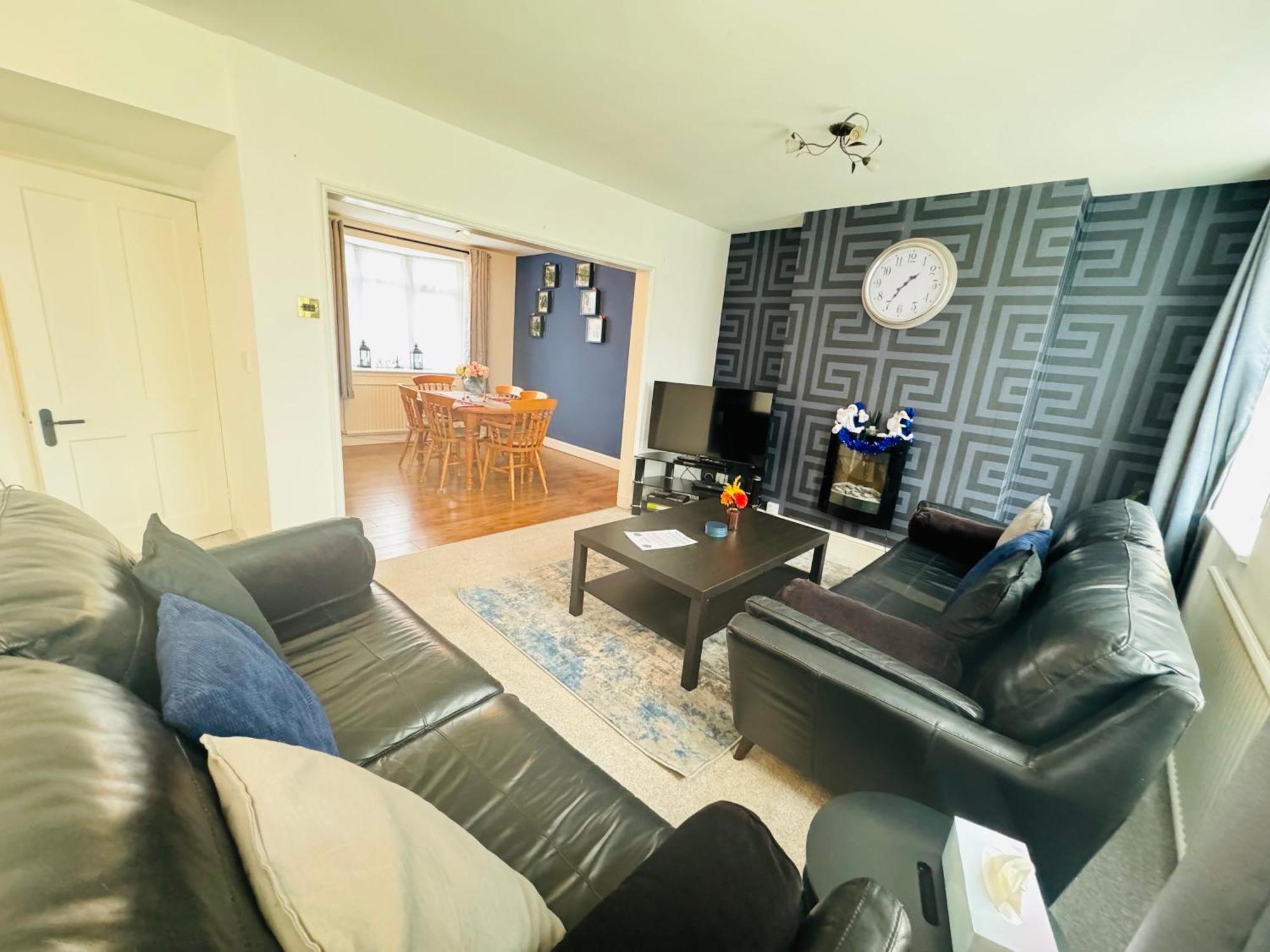 Chic 5 Bedroom House With Private Parking & Garden Bristol Esterno foto